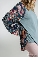 Load image into Gallery viewer, Puff Sleeve Floral/Leo Print Top