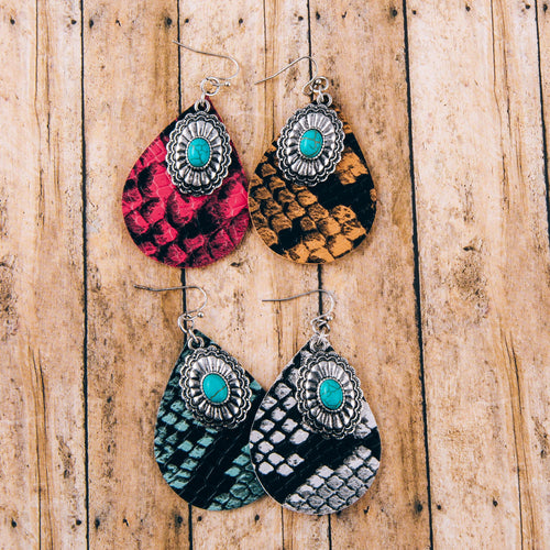 Snakeskin teardrop earrings featuring turquoise details