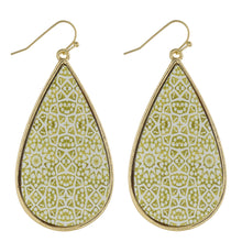 Load image into Gallery viewer, Wood Geometric Earring