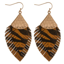 Load image into Gallery viewer, Doubled faux leather feather earrings