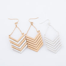 Load image into Gallery viewer, Metal Chevron Linked Drop Earrings