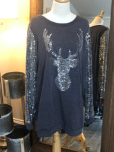 Load image into Gallery viewer, Sequin Reindeer Top